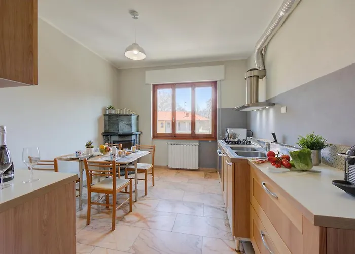 Apartment Residenza Il Parco Family Retreat - Happy Ispra